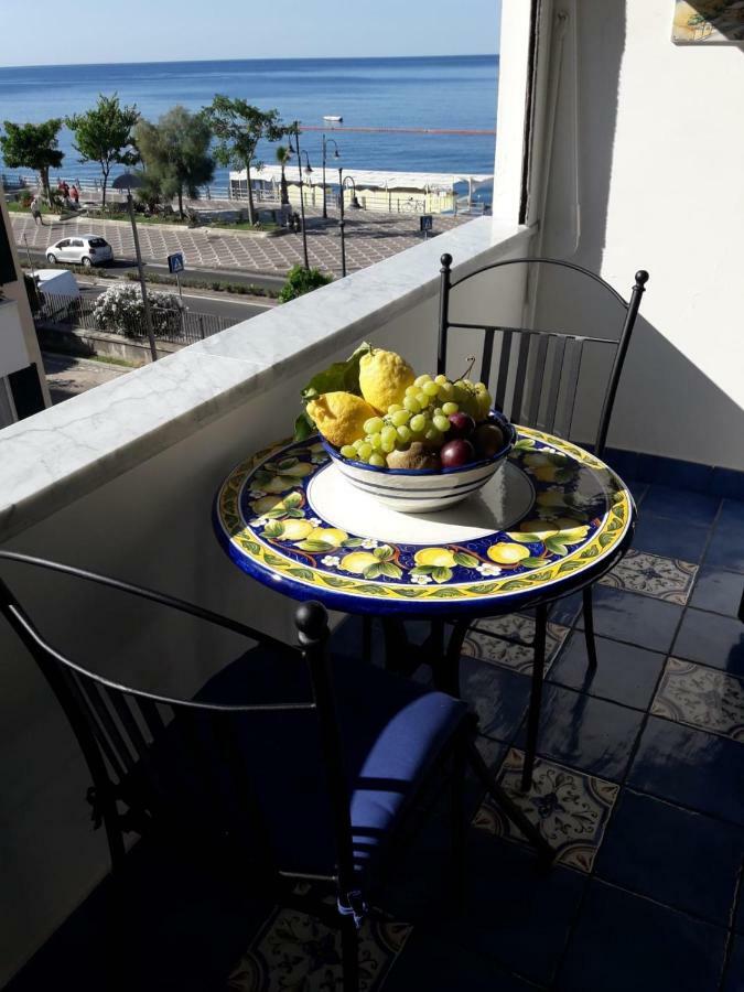 Maiori Apartment By Marcel Exterior foto